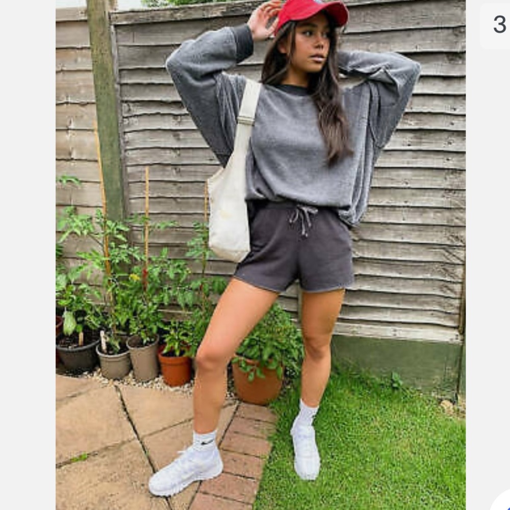 Free People Kelly Sweatshirt And Shorts Set Storm Gray - Picture 5 of 14
